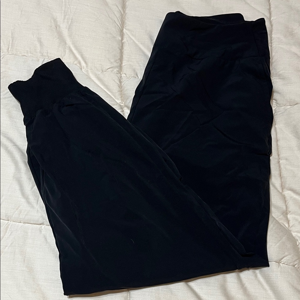 Nike Dri-FIT women’s joggers size medium